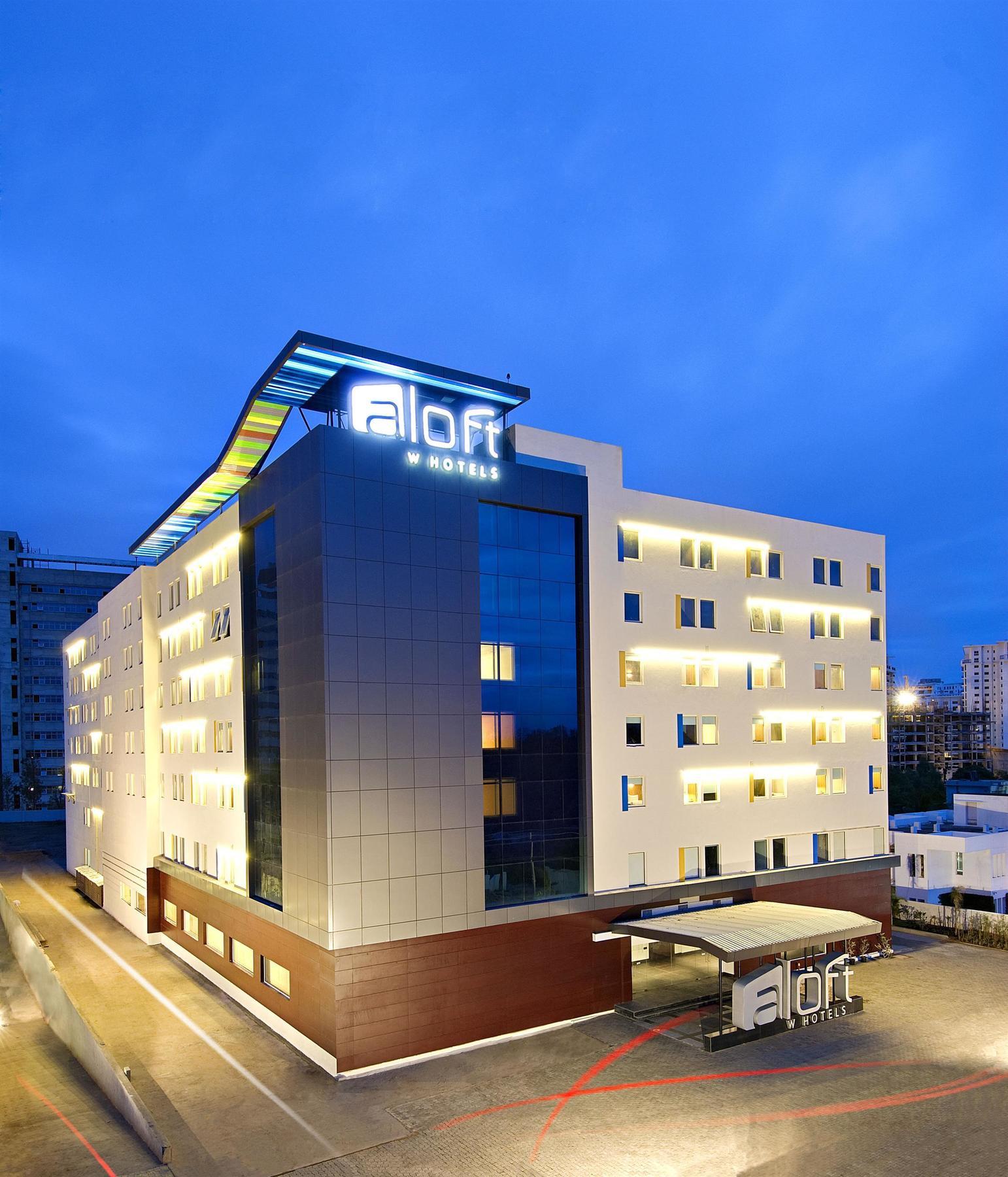 Отель Aloft Bengaluru Whitefield Экстерьер фото